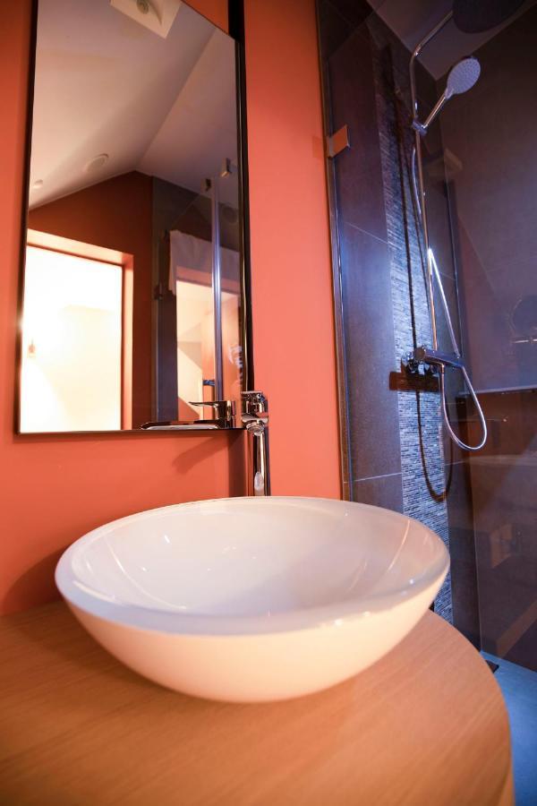 B-Lodge Boutique Hotel Лувен-ла-Ньов Екстериор снимка