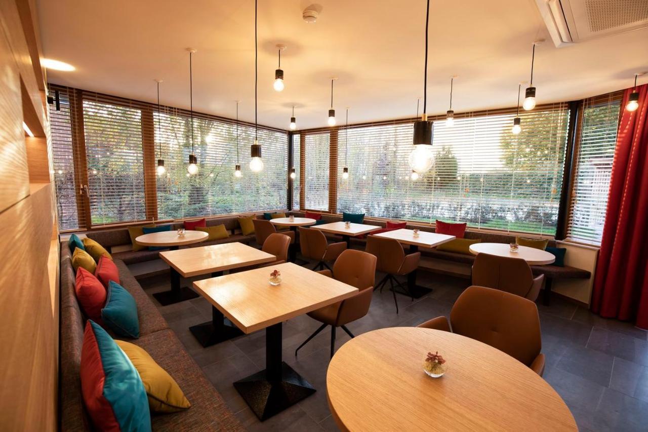B-Lodge Boutique Hotel Лувен-ла-Ньов Екстериор снимка